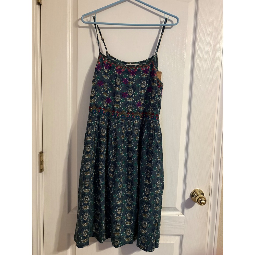 Natural Life Midi Dress Womens Medium Blue NEW Floral Embroidered Boho Pocket